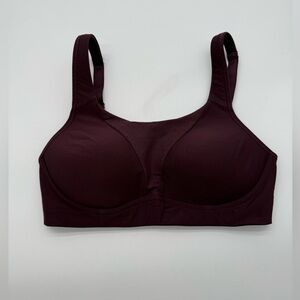 Women’s Lululemon Run Times Sports Bra in Burgundy/ Red Merlot Size 32D